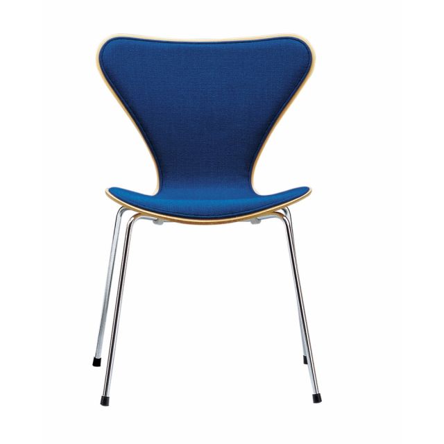 Fritz Hansen Series 7™ Chair (Front Upholstered)